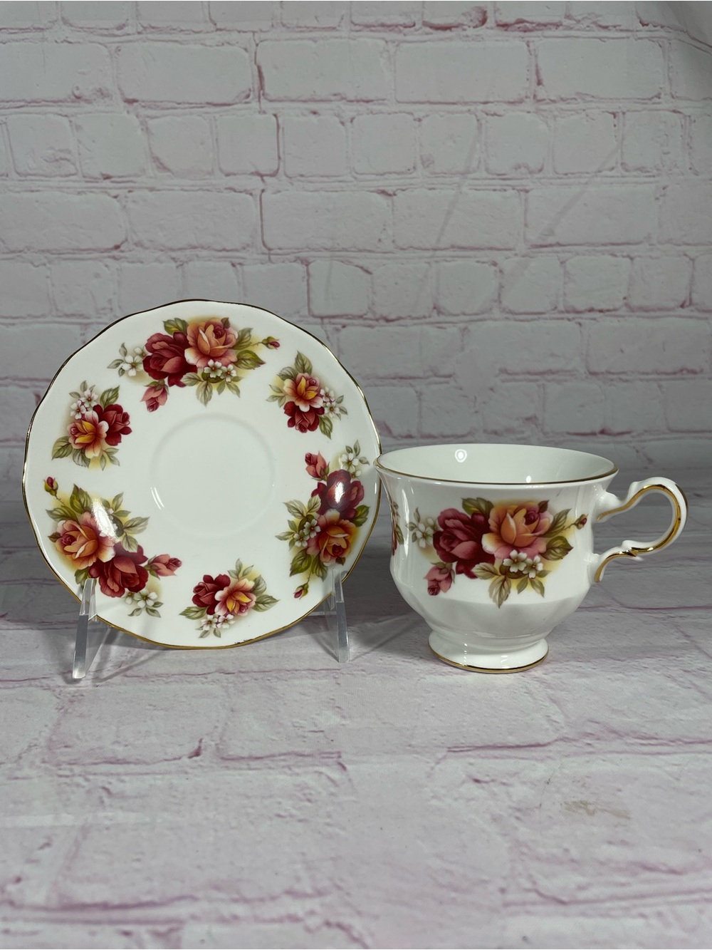 Vintage Queen Anne 8541 Red and Pink Rose Footed Teacup and Saucer Set Gold Trim